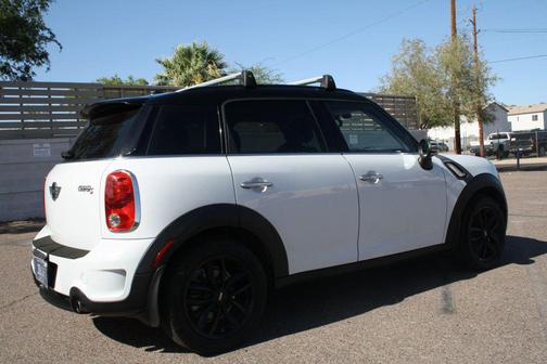 White 2015 MINI Countryman Cooper S