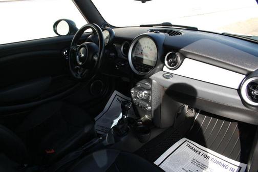 2011 MINI Cooper Clubman Base