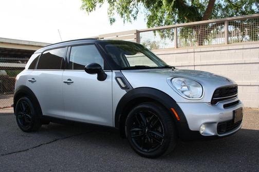 Silver 2015 MINI Countryman Cooper S