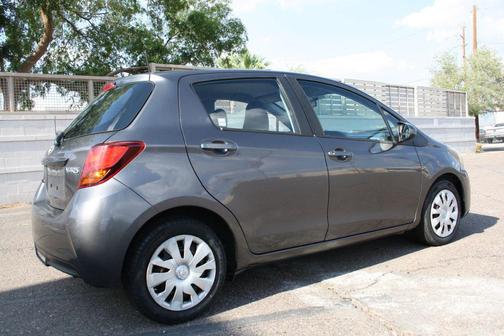 Gray 2015 Toyota Yaris L