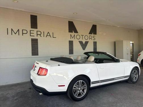 2011 Ford Mustang V6 Premium