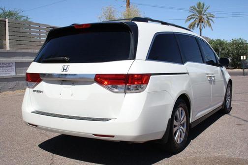 White 2016 Honda Odyssey EX-L