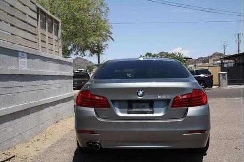 2014 BMW 528 528i Sedan 4D