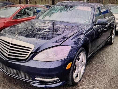 2011 Mercedes-Benz S-Class S550