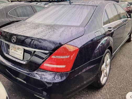 2011 Mercedes-Benz S-Class S550