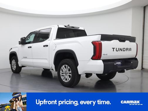 White 2022 Toyota Tundra SR5