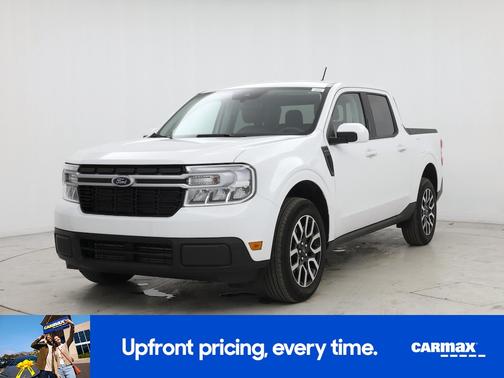 White 2023 Ford Maverick Lariat