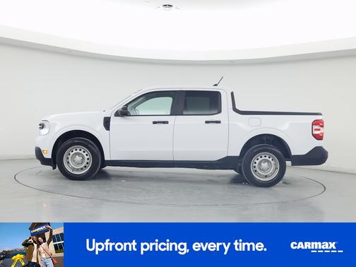 White 2022 Ford Maverick XL