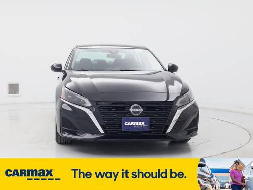 2023 Nissan Altima SV