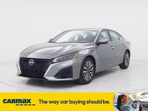 2023 Nissan Altima SV