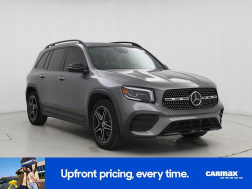 Gray 2022 Mercedes-Benz GLB 250