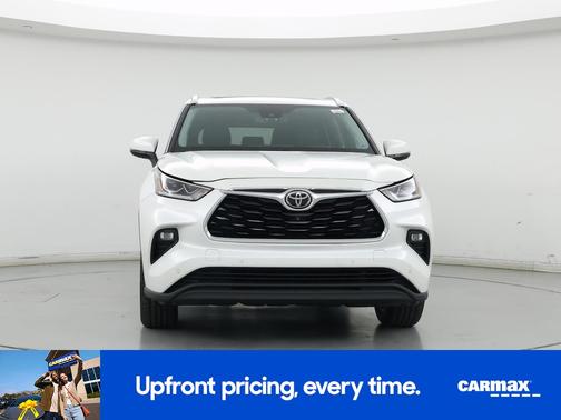 White 2020 Toyota Highlander Limited