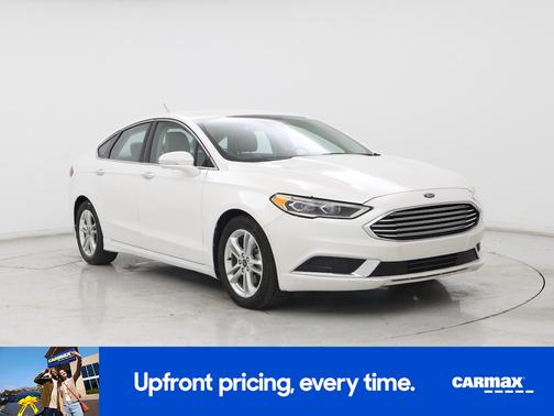 White 2018 Ford Fusion Hybrid SE
