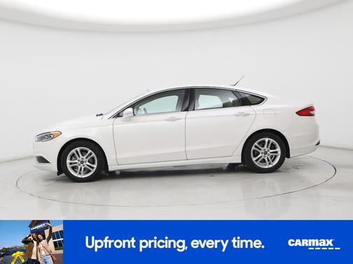 White 2018 Ford Fusion Hybrid SE