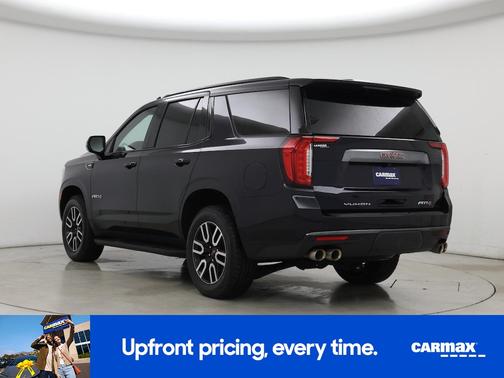 Black 2022 GMC Yukon AT4