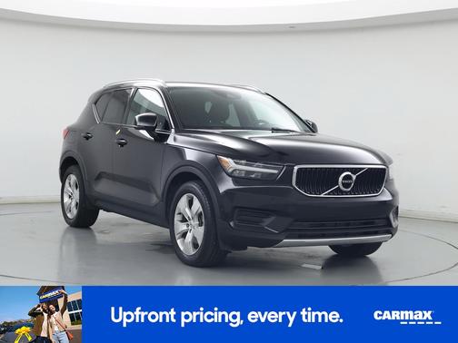 2019 Volvo XC40 T5 Momentum