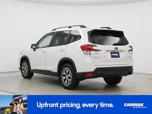 White 2021 Subaru Forester Premium