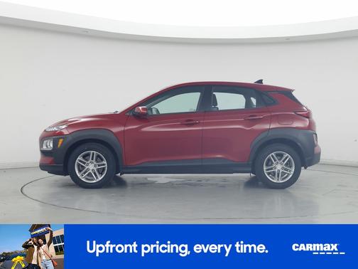 Red 2018 Hyundai KONA SE