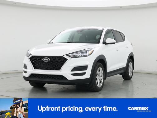 White 2020 Hyundai TUCSON SE