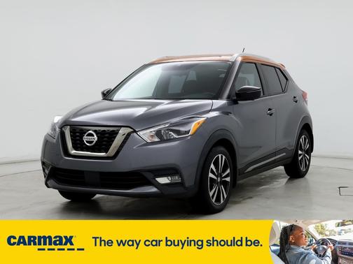 2020 Nissan Kicks SR