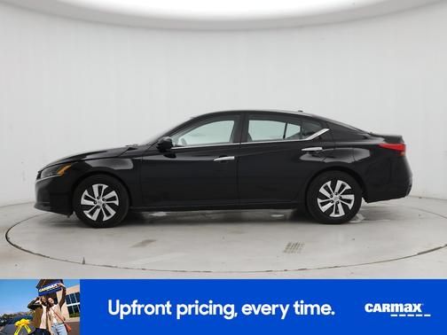 Black 2025 Nissan Altima S