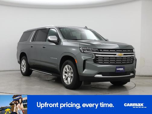 Green 2023 Chevrolet Suburban Premier