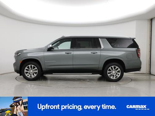 Green 2023 Chevrolet Suburban Premier