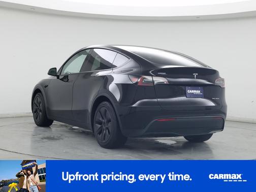 2025 Tesla Model Y Long Range