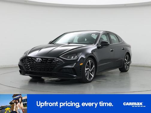 Black 2023 Hyundai SONATA SEL Plus