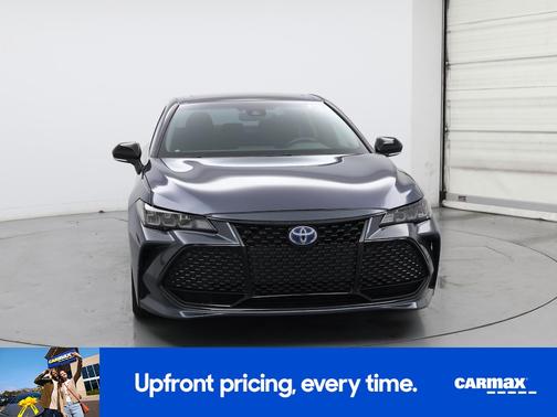 2019 Toyota Avalon Hybrid XSE