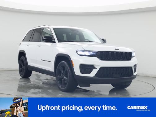 2022 Jeep Grand Cherokee Altitude