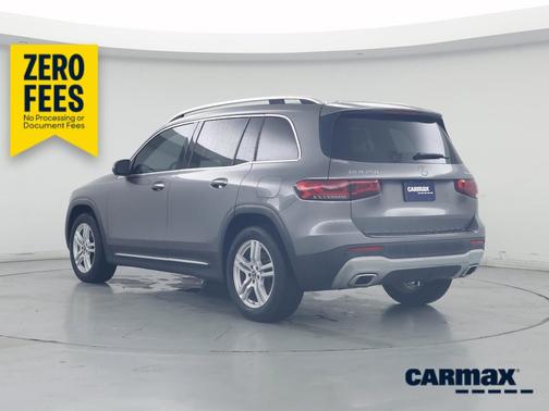 Gray 2022 Mercedes-Benz GLB 250