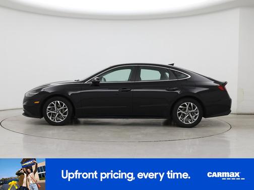 Black 2023 Hyundai SONATA SEL