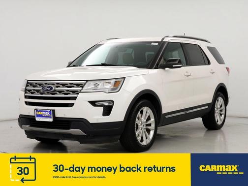 Photo 4 of 29 of 2018 Ford Explorer XLT
