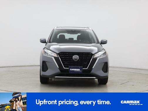 Gray 2024 Nissan Kicks SV