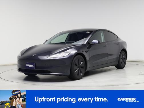Gray 2025 Tesla Model 3 Long Range
