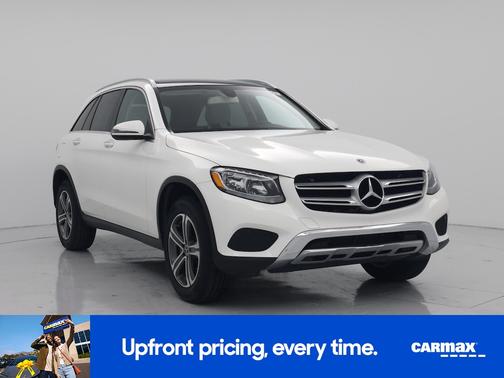 White 2018 Mercedes-Benz GLC 300