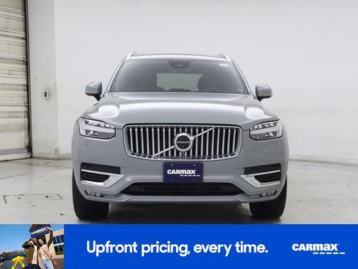 2024 Volvo XC90 B6 Ultimate Bright Theme