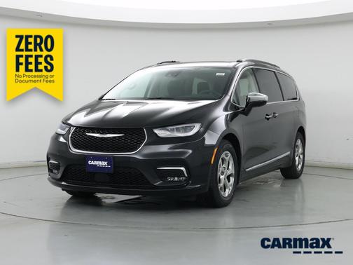 Black 2023 Chrysler Pacifica Limited