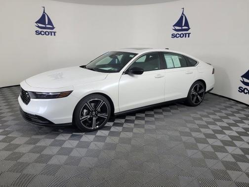 2025 Honda Accord Hybrid