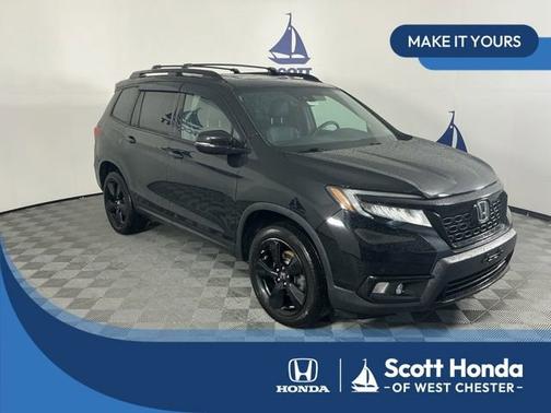 Crystal Black Pearl 2020 Honda Passport