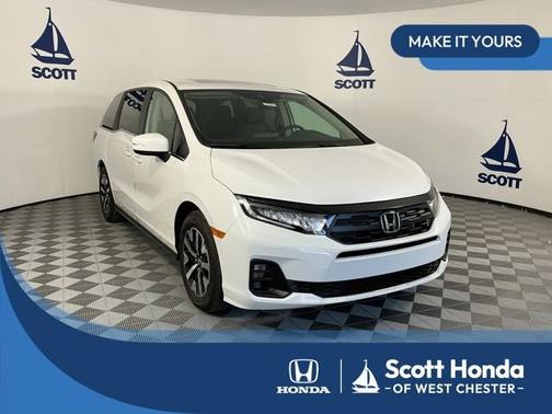 Platinum White Pearl 2026 Honda Odyssey