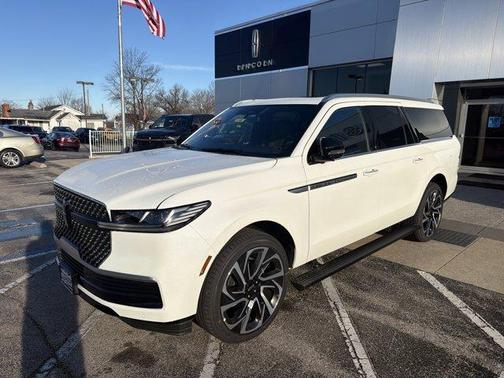 2026 Lincoln Navigator L Reserve