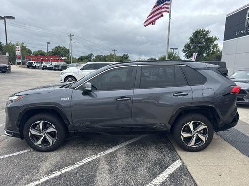 2022 Toyota RAV4 Prime SE