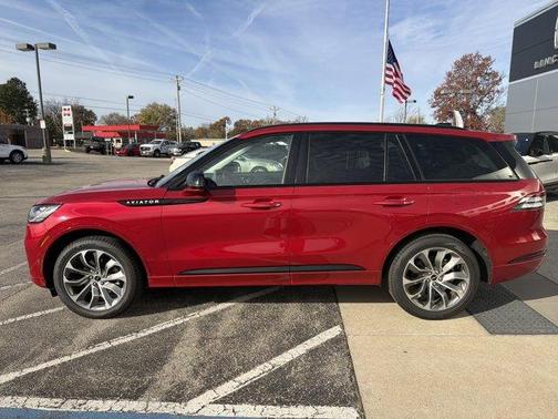 2025 Lincoln Aviator Premiere