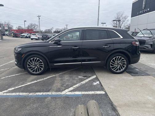 2020 Lincoln Nautilus Reserve