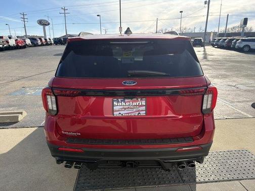 2025 Ford Explorer ST