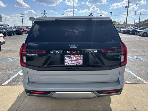 2025 Ford Expedition Max Platinum