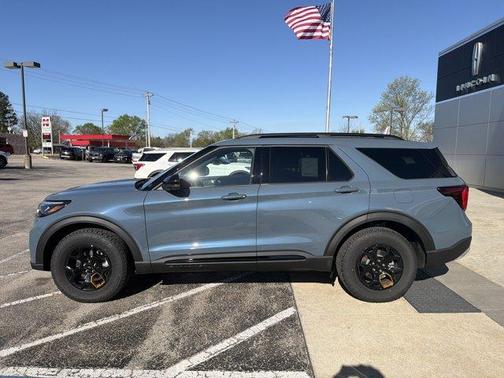 Vapor Blue Metallic 2026 Ford Explorer Tremor
