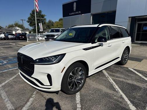 2025 Lincoln Aviator Premiere